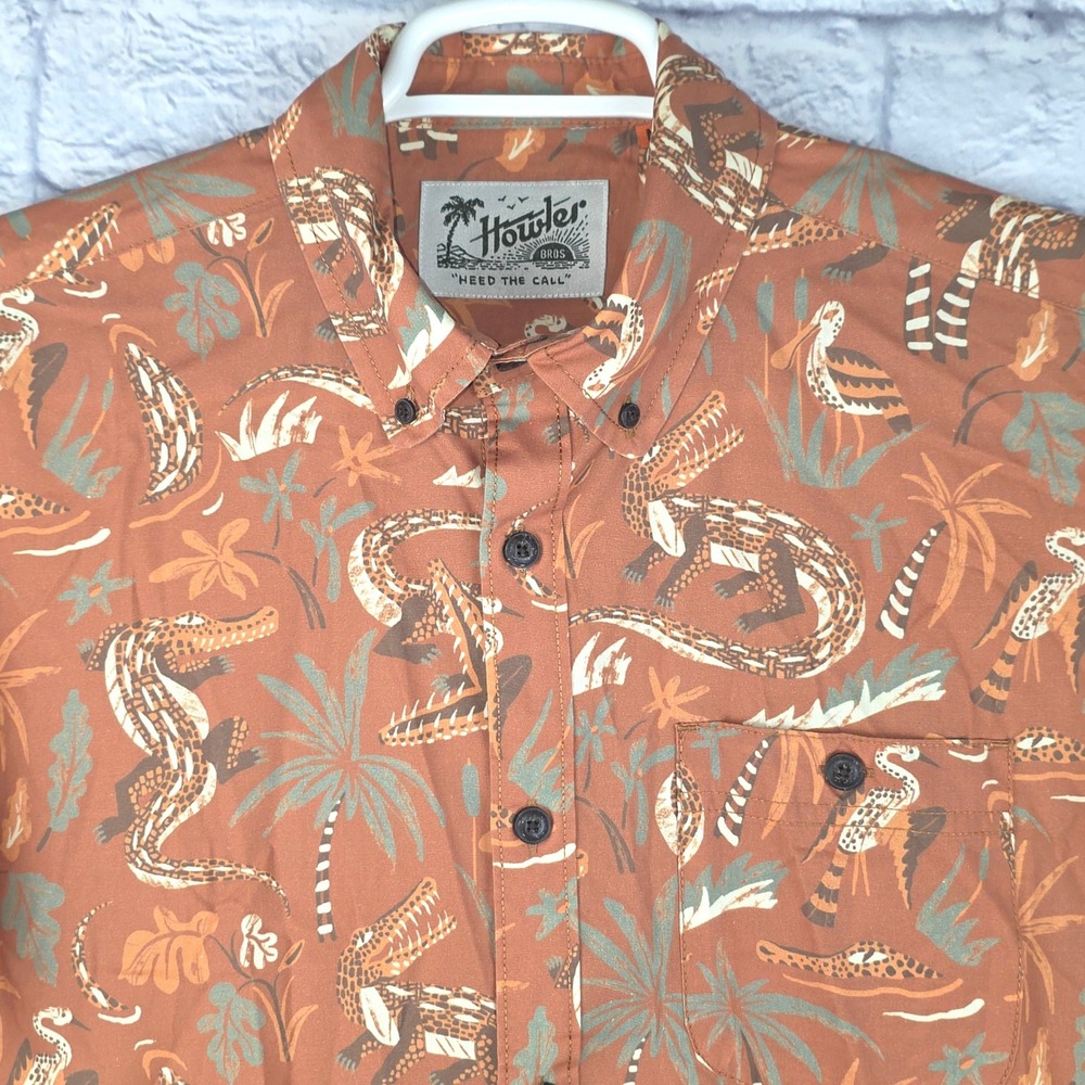 Howler Bros Men Button Down Shirt Orange Crocodile Tropical Hawaiian Sz Medium